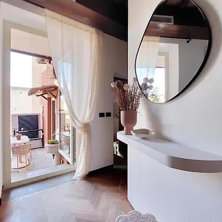 Ych Elegant Flat With Terrace To Trastevere Apartamento