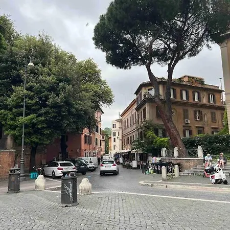 Casa Tasteverina * Rome