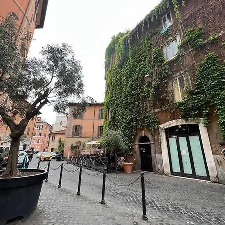 Casa Tasteverina Apartment