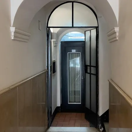 Colosseo Stylish Penthouse Rome
