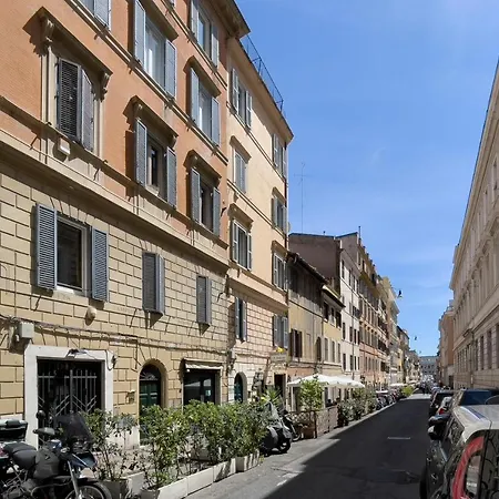 Colosseo Stylish Penthouse *