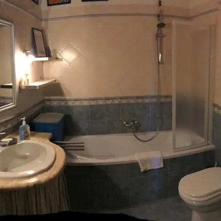 Casa Cirella Near Anagnina Metro Apartment Rome