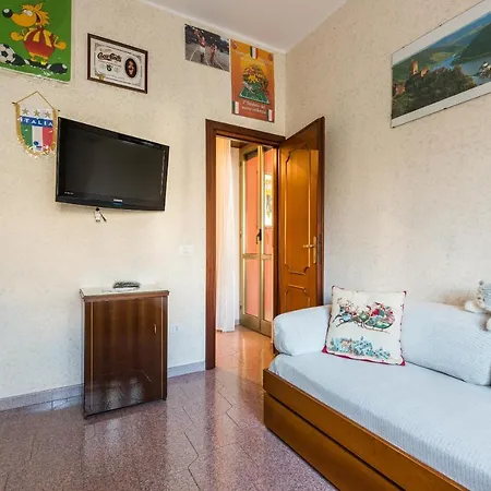 Family Apartment *