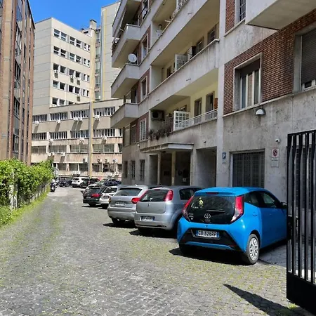Lovely In Laterano Appartamento Roma