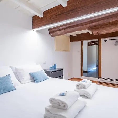 Trastevere San Calisto 3 Bdr Апартаменты