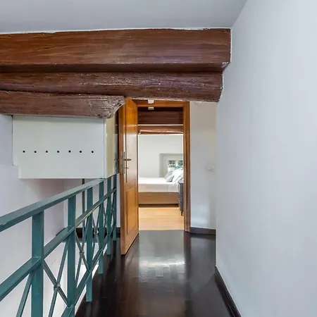 Trastevere San Calisto 3 Bdr Рим
