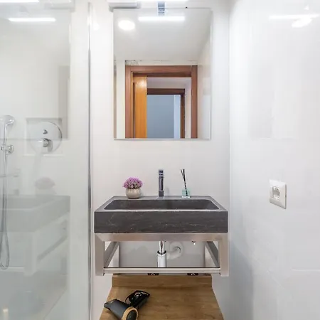 Trastevere San Calisto 3 Bdr Апартаменты Рим