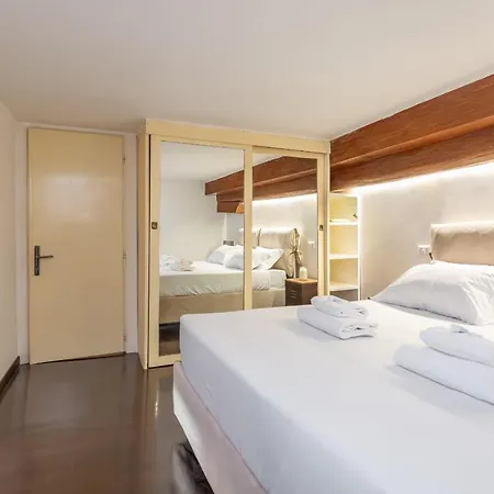 Trastevere San Calisto 3 Bdr * Рим