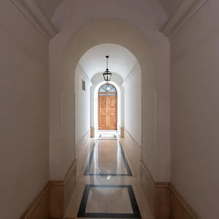 Vatican Apartment *