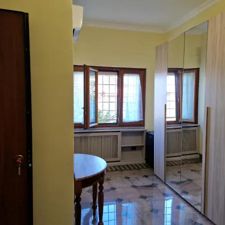 Castelbarco House A Guest house Rome