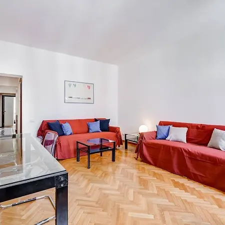 Apartment Luminous Few Steps From Piazza Navona