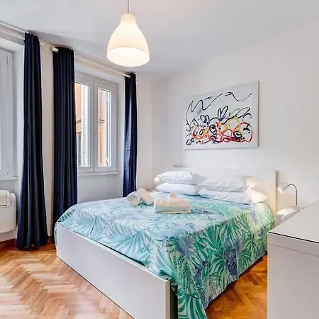Apartment Luminous Few Steps From Piazza Navona