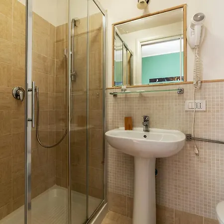 4-rooms Flat At Vatican
