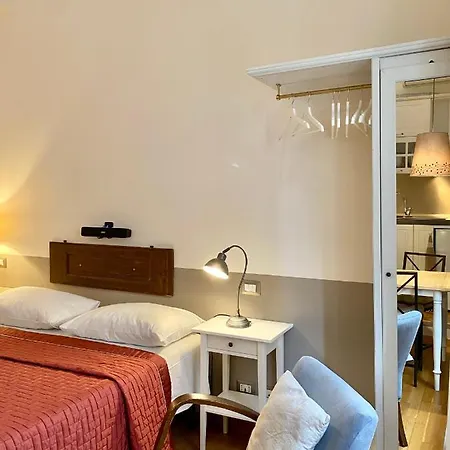 Bed & Breakfast Roome B&B *