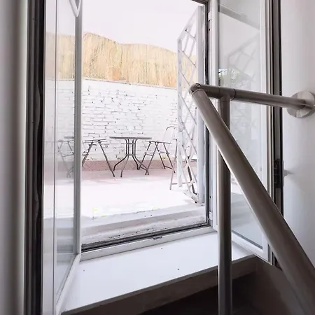 With Terrace In The Heart Of Pigneto Apartment Rome