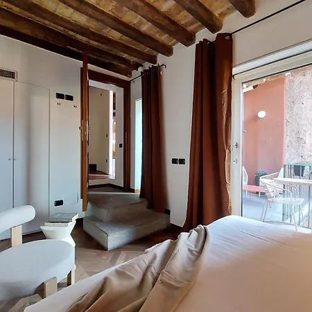 Ych Elegant Flat With Terrace To Trastevere Apartment *