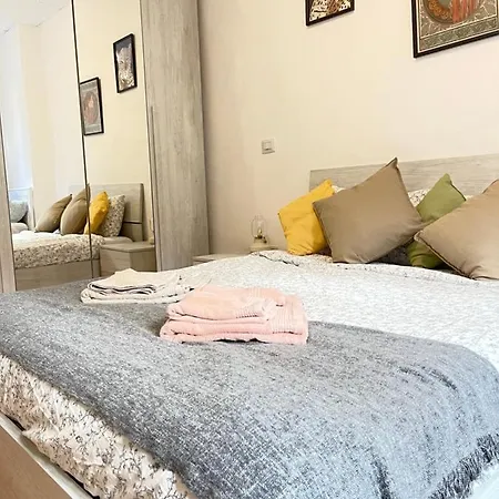 Lovely In Laterano Apartment Rome