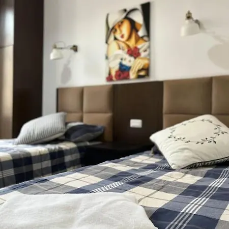 Appartement Francesco Romestay - Termini *