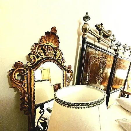 1878s By Aat- Luxury Historic House Piazza Di Spagna Rome