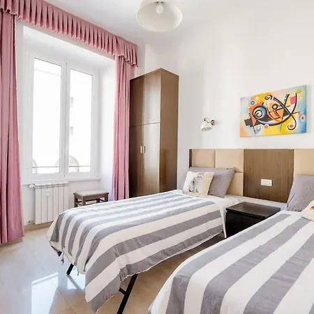 Francesco Romestay - Termini Appartement *