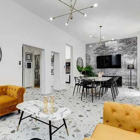 Chiara - A New Luxury Star Is Born In Rome! Roma