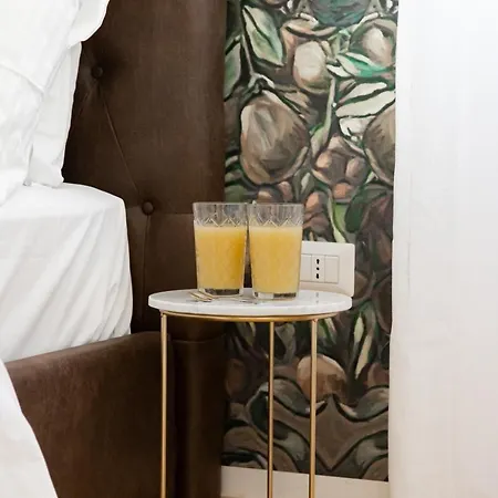 Villa Chiara - A New Luxury Star Is Born In Rome! Roma