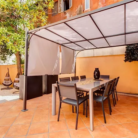 Villa Chiara - A New Luxury Star Is Born In Rome! *