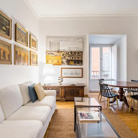 Apartment Maison Regola, Styilish In Campo De Fiori