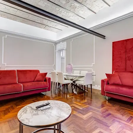Spanish Garden Apartment *