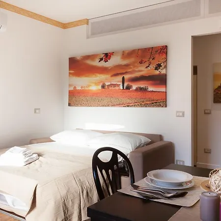 Almes Apartment *