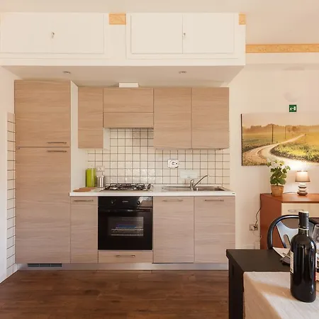 Almes Apartment Rome