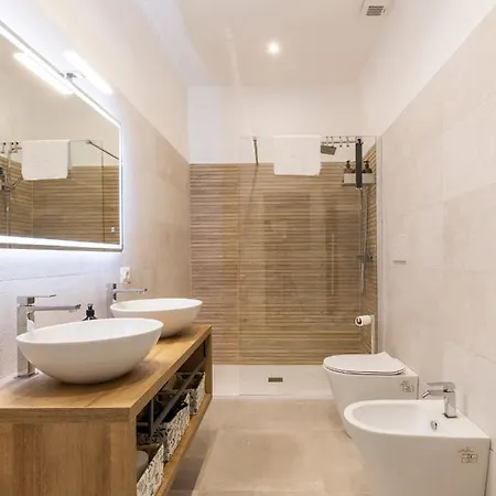 Fcr Gracchi Vatican Apartment *