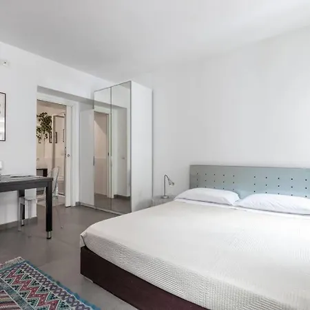 Hospitalityrome Monti Leonina With Terrace *