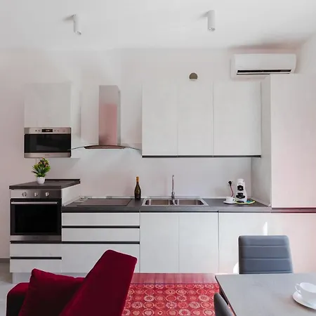 The Vibe Apartment *