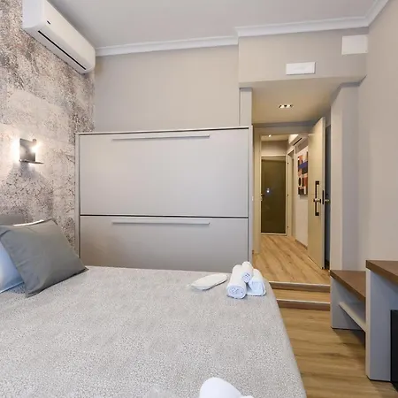 Casa de hóspedes Castro Pretorio 3*