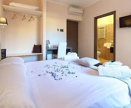 Colosseum Guest house *