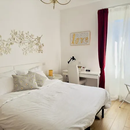 Apartment Gemelli-san Pietro-trastevere-casa Con Posto Auto