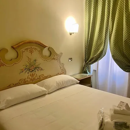 酒店 苏里尔酒店