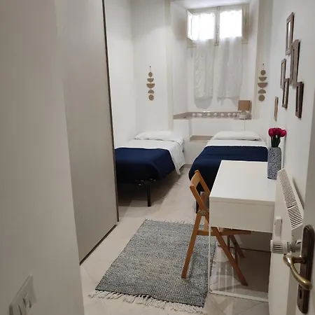 Apartment House For Families And Friends Rome