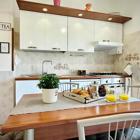 Apartment Max