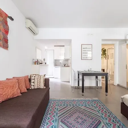 Apartment Hospitalityrome Monti Leonina With Terrace Rome