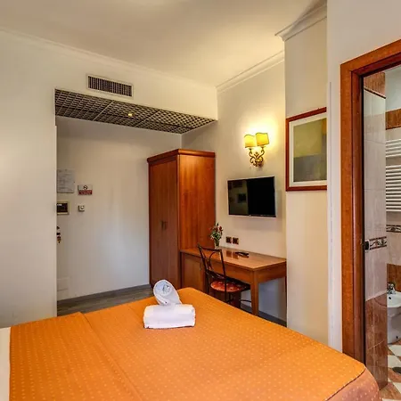 Baltik Hotel 2*