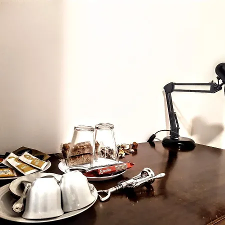 Homestay Nikhouse Rome