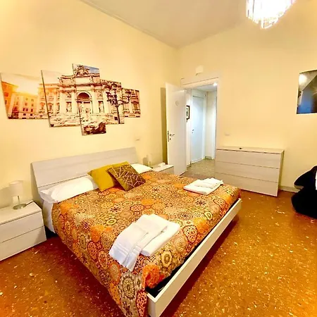 Palazzo Senesi Apartment *