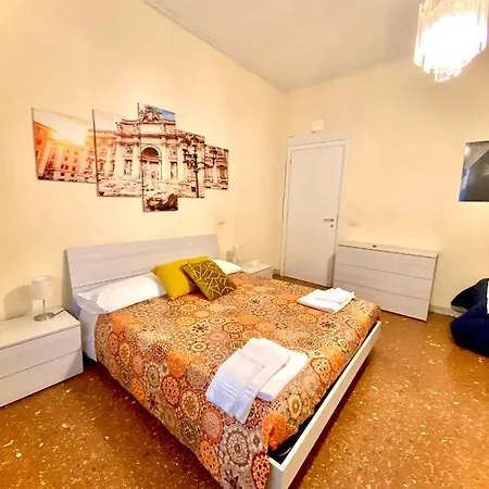 Apartment Palazzo Senesi *