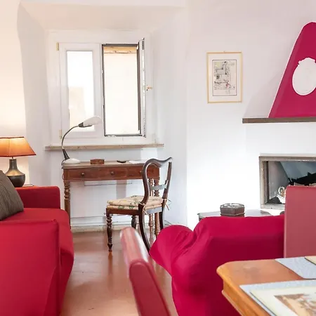 Arco In Pantheon Apartment