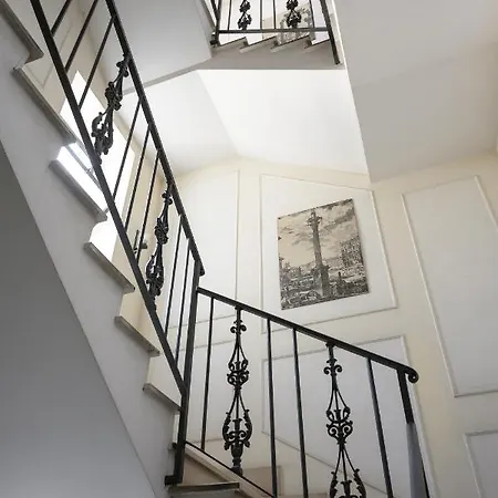 Residenza Flaminio Gaio Affittacamere 2*