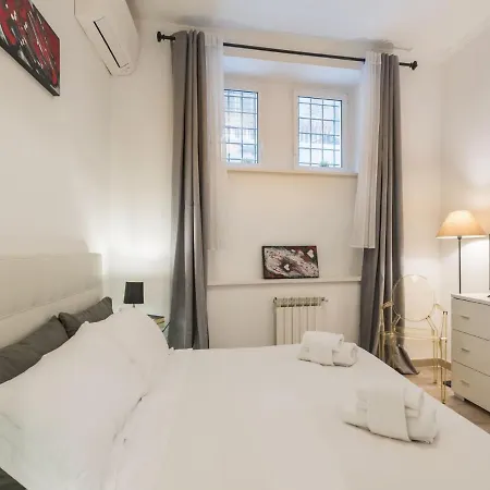 Apartment The Rent - Gorgeous One-bedroom Near Piazza Di Spagna *