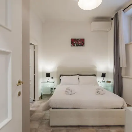 The Rent - Gorgeous One-bedroom Near Piazza Di Spagna Appartement Rome