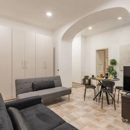 The Rent - Gorgeous One-bedroom Near Piazza Di Spagna Apartment